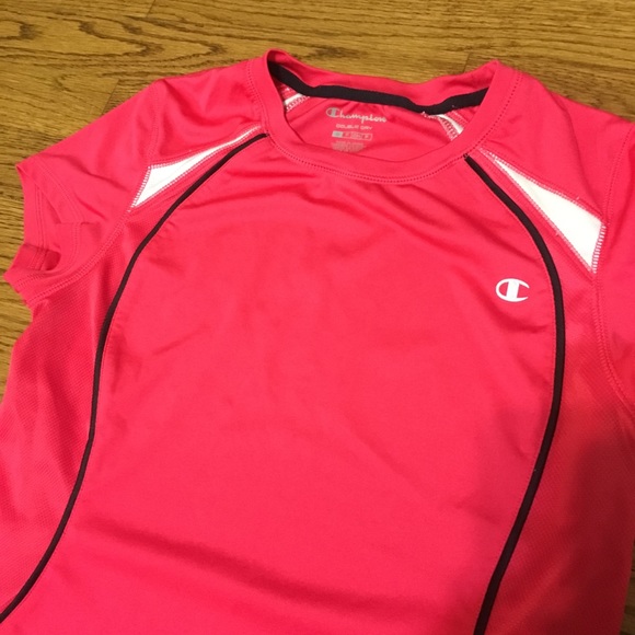 Champion Women’s pink sports top - Picture 2 of 4